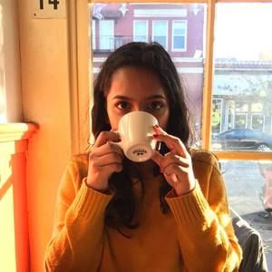 Meet your Posher, Dania